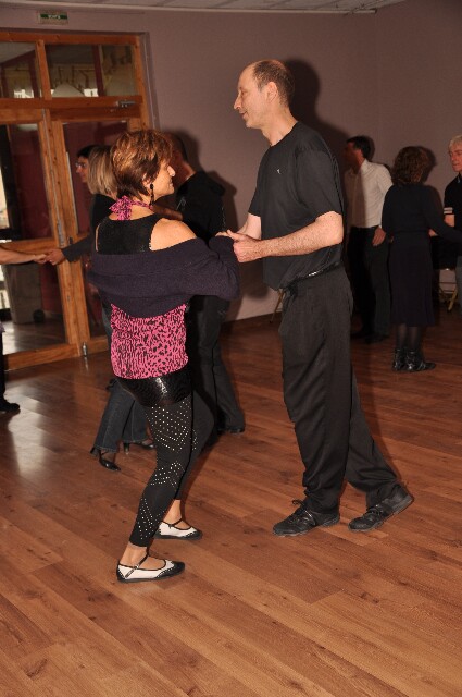 min 2009 11 29 station danse 083